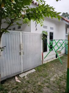 tampak depan rumah siap huni di jagakarsa jakarta selatan