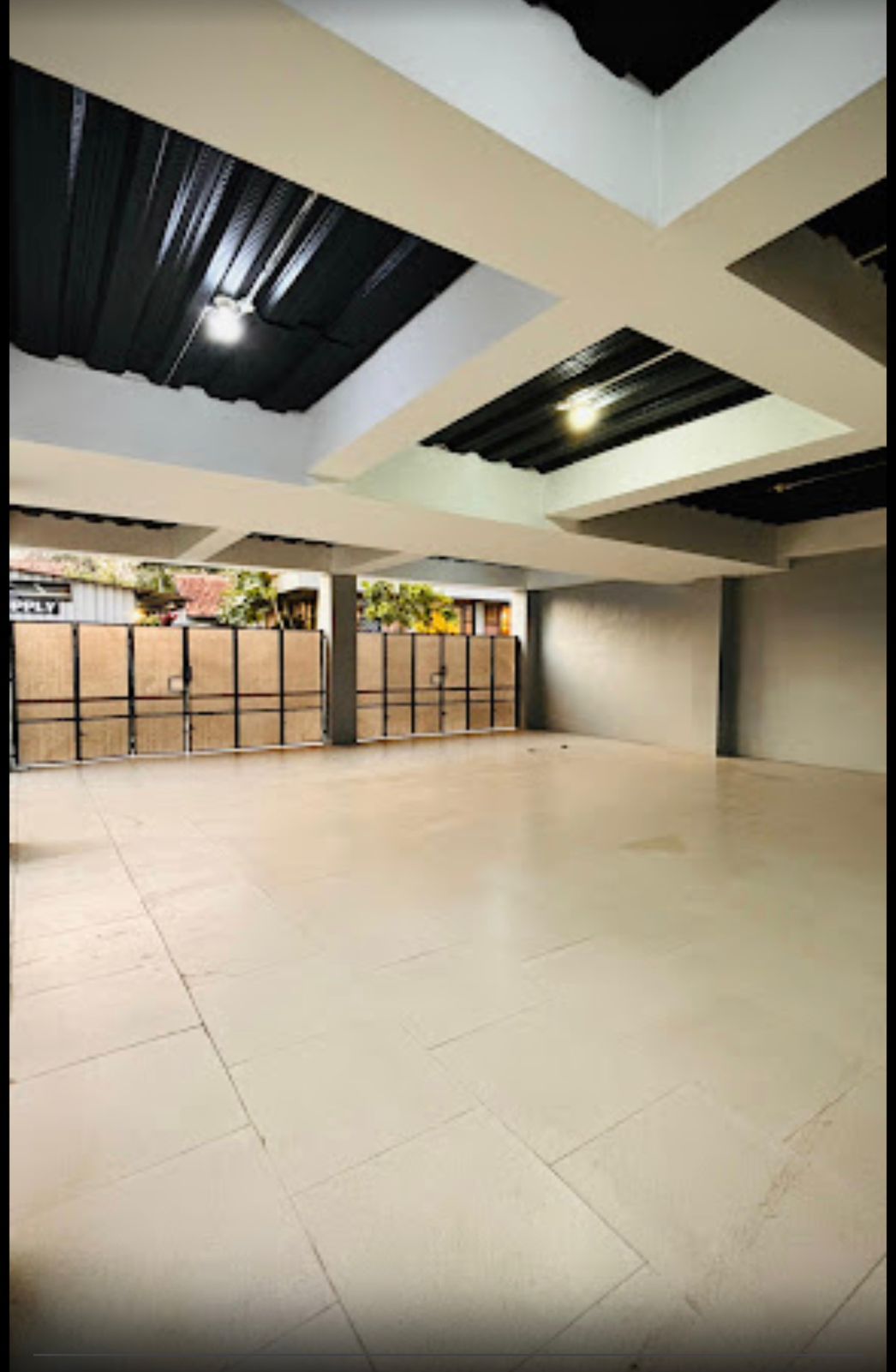 area parkir kost eklusif maguwoharjo jogja