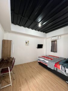 kamar tidur bersih kost eklusif maguwoharjo jogja